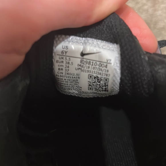 Nike Air Max Tailwind IV unisex 
6Y wears like a 7us - Picture 6 of 10